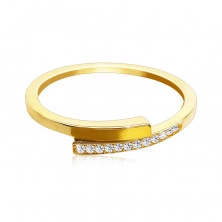 585 sárga arany gyűrű - elágazó, vékony, fényes vállak, cirkónia sáv