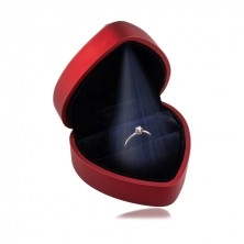 LED-es díszdoboz gyűrűhöz – szív, matt piros szín, fekete párnával