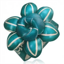 Bőr karkötő - sötétzöld 3D virág díszes vésetekkel