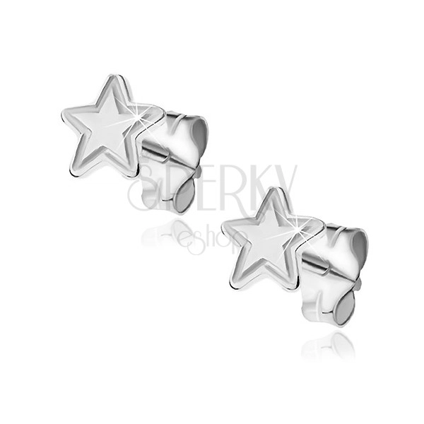 Bedugós ezüst fülbevaló - ötágú gravírozott csillag