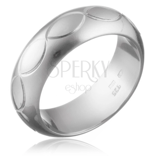 Gyűrű 925 ezüstből - gravírozott ovális minta